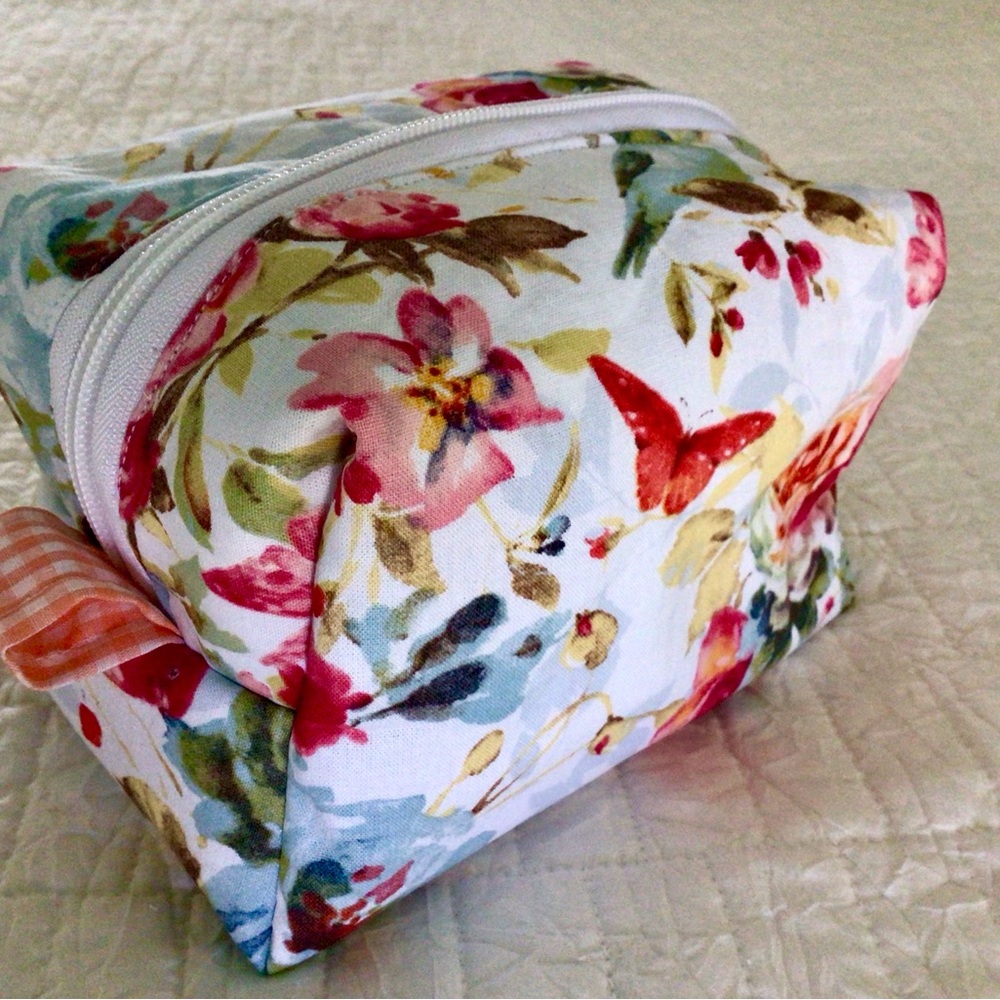 Floral Cosmetic Bag